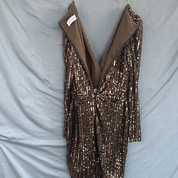 NWOT Mac Duggal LONG SLEEVE SEQUINED MINI DRESS Olive Green Bling Glam Gold - Picture 7 of 9